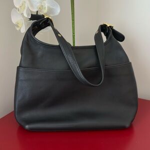 Vintage Coach Legacy Hobo - 9058 - Black